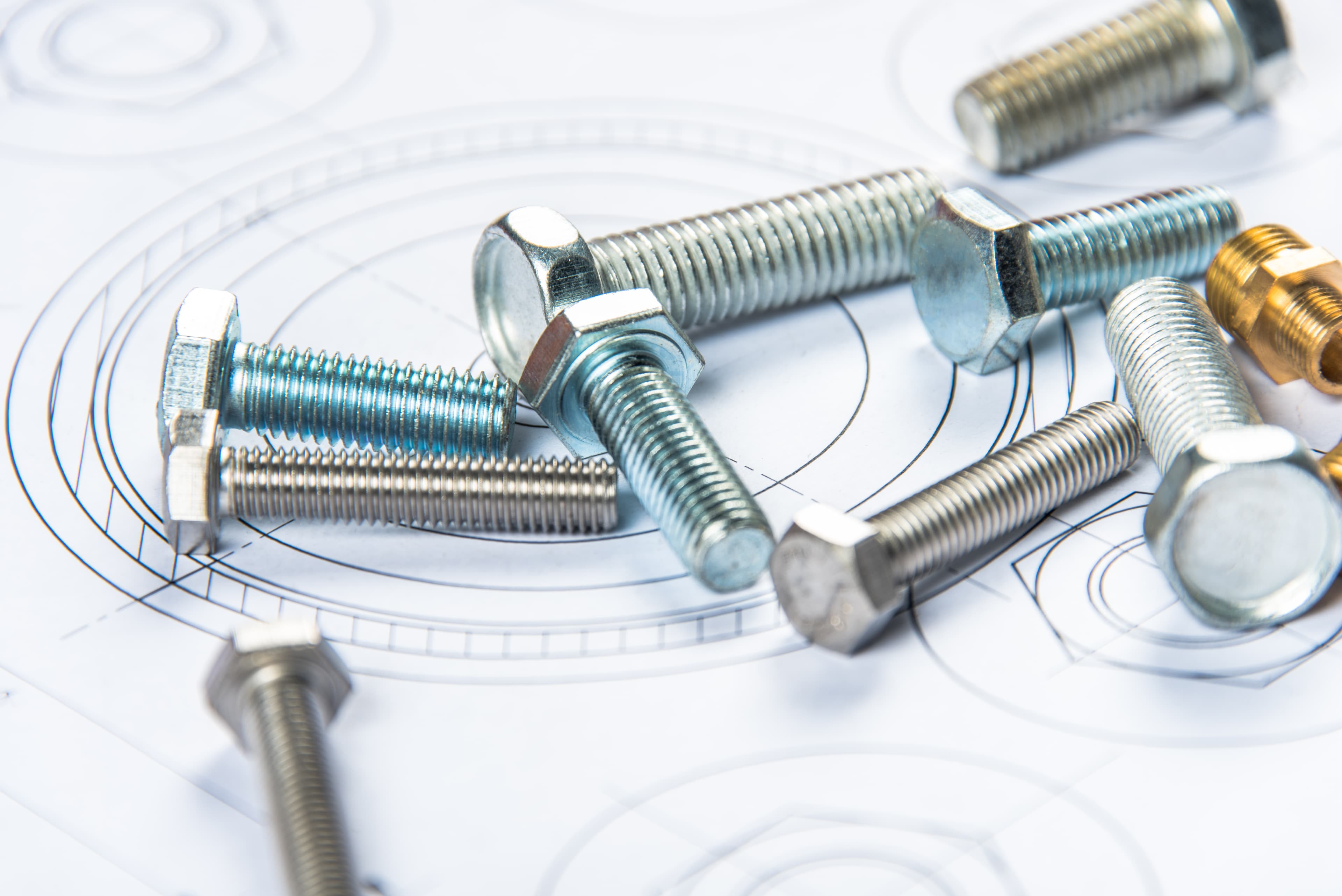 High-Strength Head Screws Manufactured for Industrial Performance